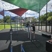 Calisthenics Park at Wellington Road, Brisbane - thumbnail 3