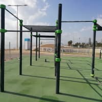 Calisthenics Park at Passeig Marítim de la Mar Bella, Barcelona - thumbnail 2