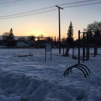 Calisthenics Park at Northeast Pioneers Greenway, Winnipeg - thumbnail 4