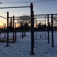 Calisthenics Park at Northeast Pioneers Greenway, Winnipeg - thumbnail 3
