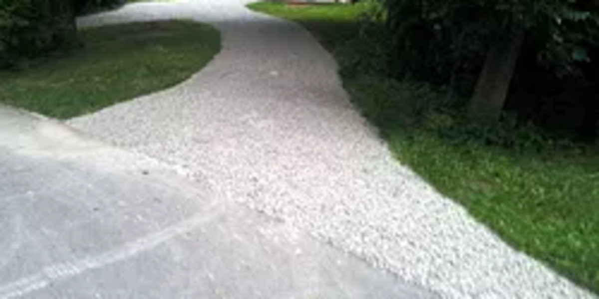 Driveway Gravel (CA6) 37 per ton Dentino Lawn Designs North Pekin