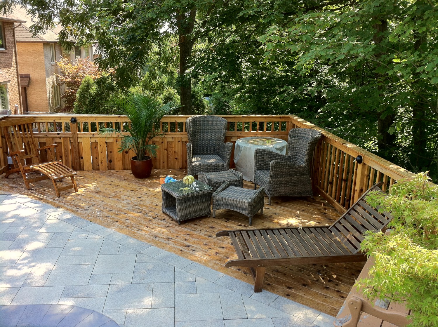 Decks T. Petter Construction Inc. The Greater Niagara Region and