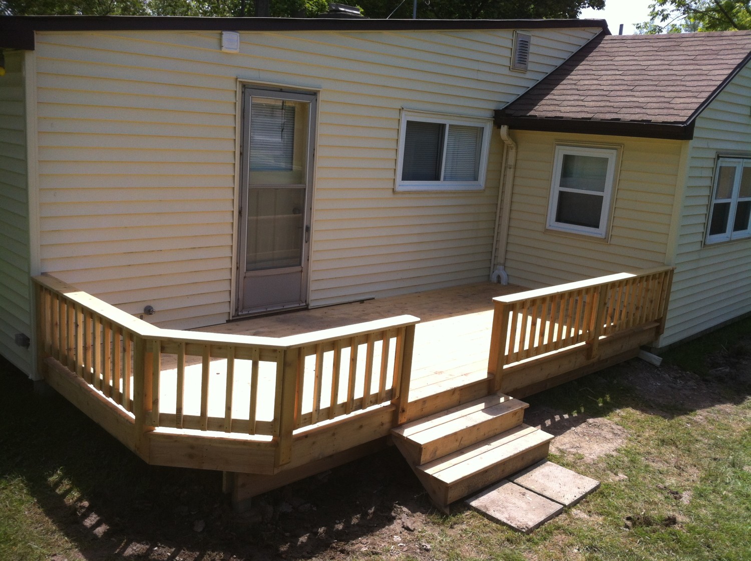 Decks T. Petter Construction Inc. The Greater Niagara Region and