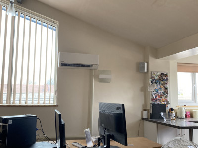 Office Air conditioning unit installation Stourbridge West Midlands