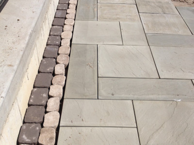 Techo-bloc products provide easy solutions to create great details in any outdoor space