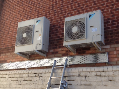 Daikin Air Con Unit Wall Mount Installed Birmingham West Midlands