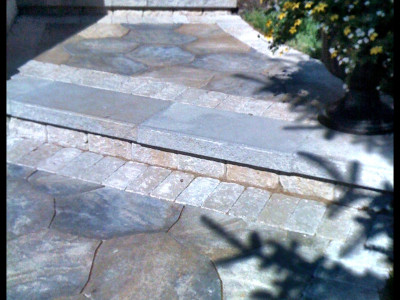 Front entrances are brought to life by using the right mix of products from Techo-bloc