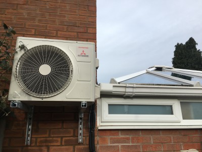 Conservatory air conditioning installation Bedworth.