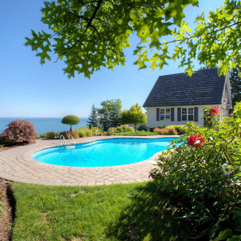 DeVries Landscaping and Maintenance Inc. Grimsby & Stoney Creek