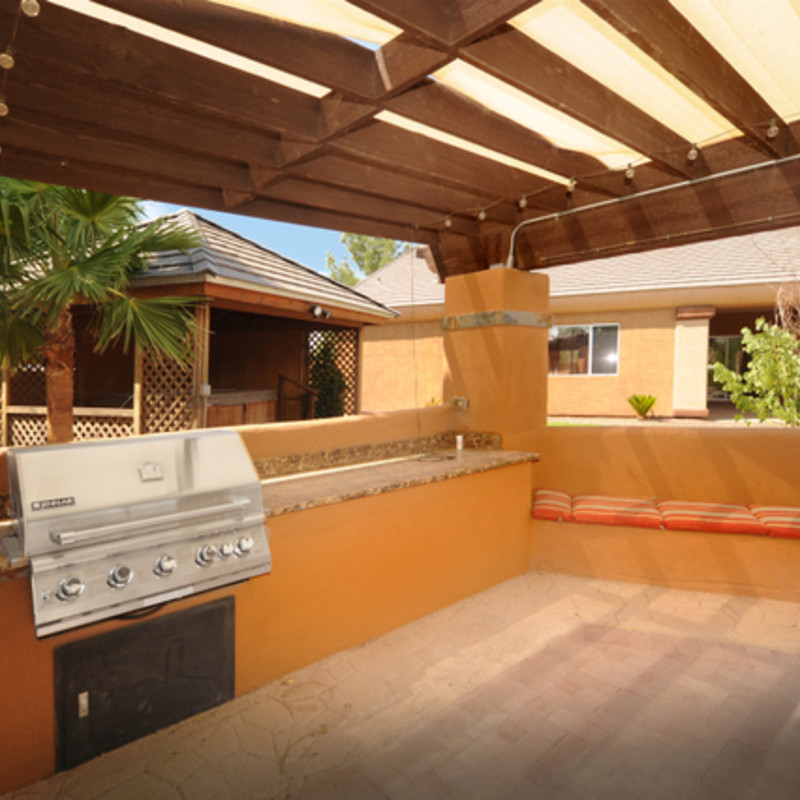 Outdoor Kitchens