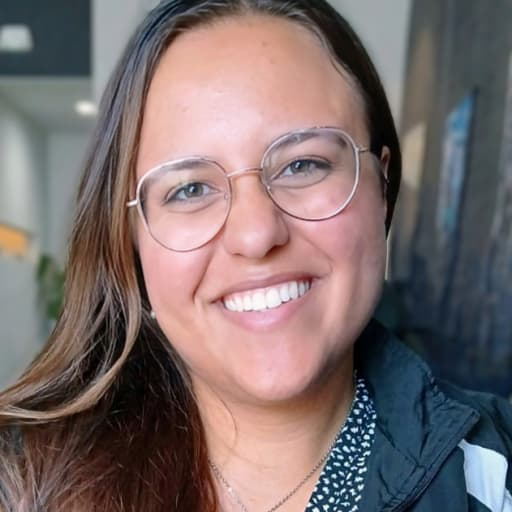 Madeleine - Community Manager