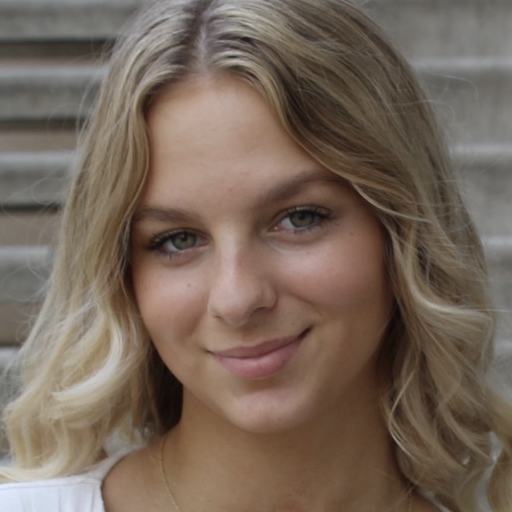 Hallie - Community Coordinator