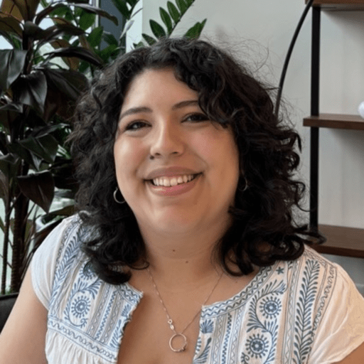 Isa - Community Coordinator