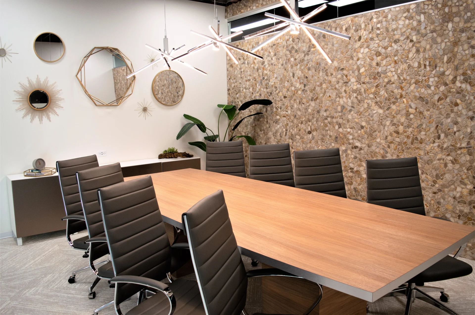 Meeting room at 1560 E. Southlake Blvd., Suite 100