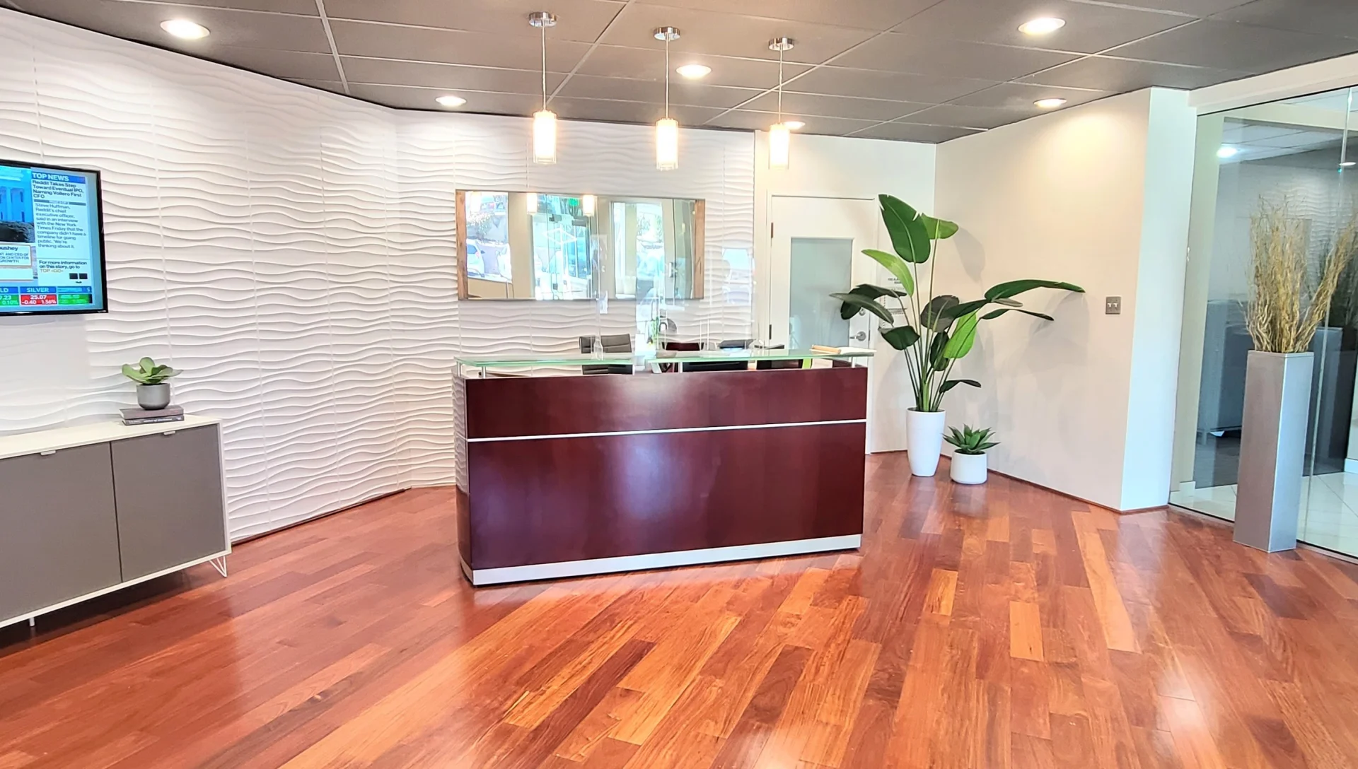 Primary photo of 1701 W Northwest Highway, Suite 100
