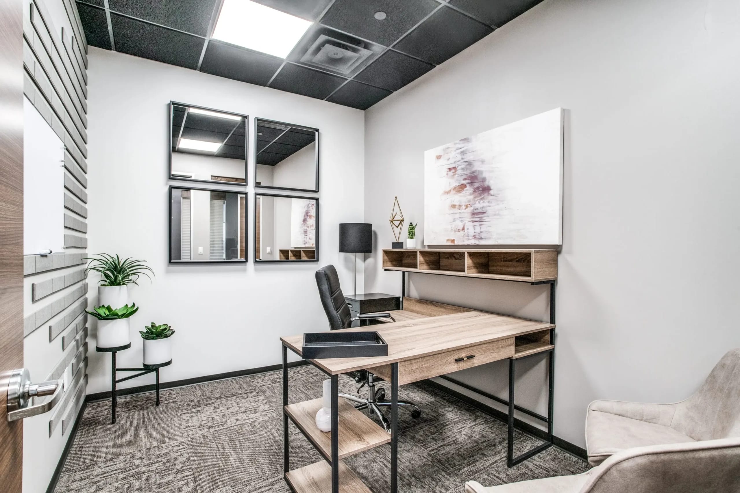 Picture of Meeting Rooms | On-Demand Conference & Collaboration Space - Lucid ...