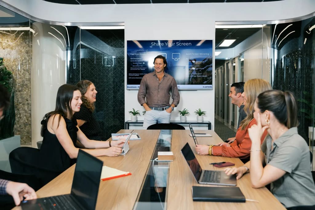Voyage Dallas Highlights Flip Howard for his Entrepreneurial Spirit