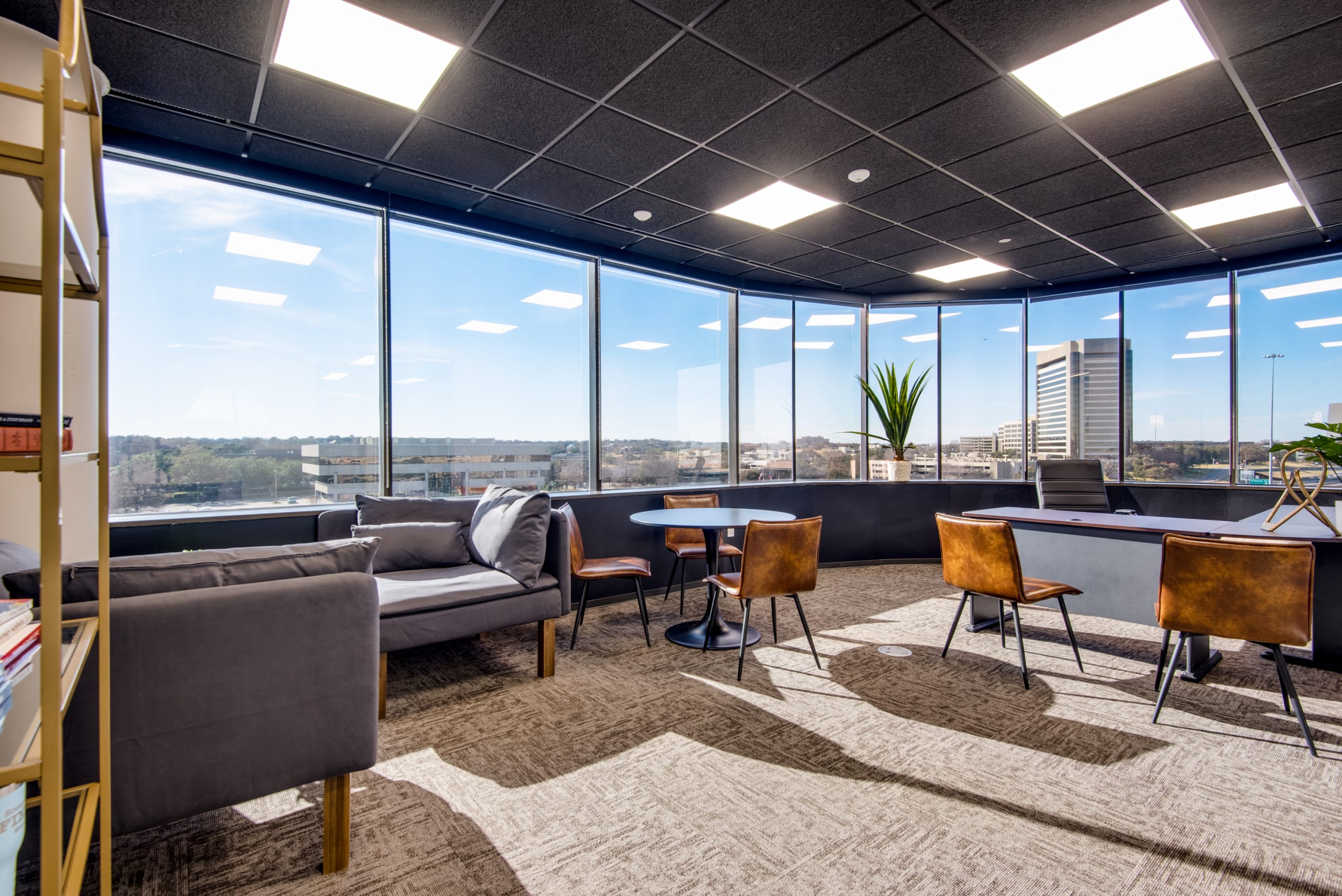 Office Space Houston | Private Suites & Shared Workspace - Lucid ...
