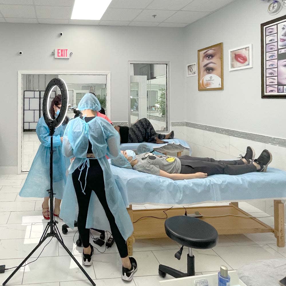 pmu-ph3 pmu ph3 - World Brows Studio & Academy