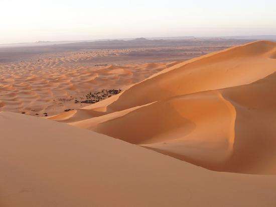 Guerra de desiertos: Merzoga vs Zagora