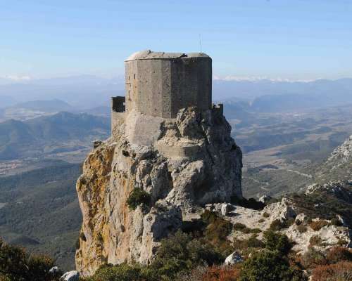 Ruta de castillos cátaros en Francia. Datos del viaje y Día 1