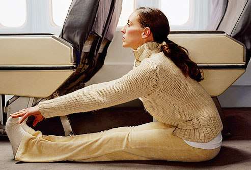 Consejos para sobrellevar un vuelo largo y evitar el jetlag
