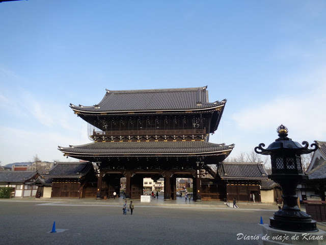 Viaje a Japón. Día 6. Tokyo-Kyoto: Kiyomizu-dera, calle de la tetera, Sanjusangen-do, Higashi Hongan-ji, Nishi Hongan-ji, Pantocho y Gion