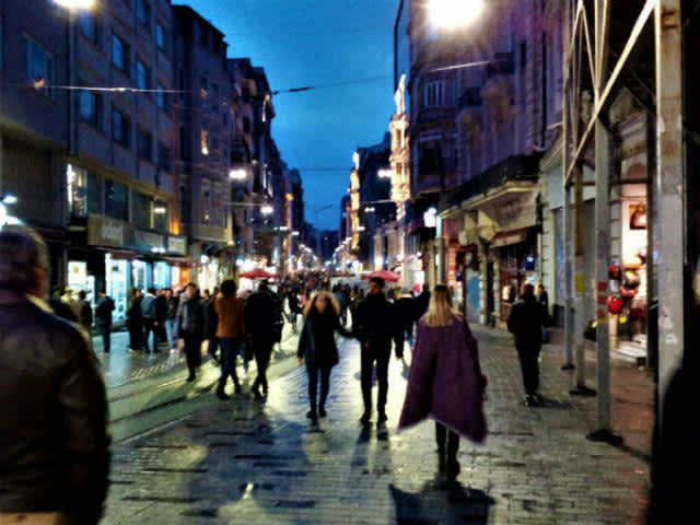 Estambul Moderna – Barrio Beyoglu