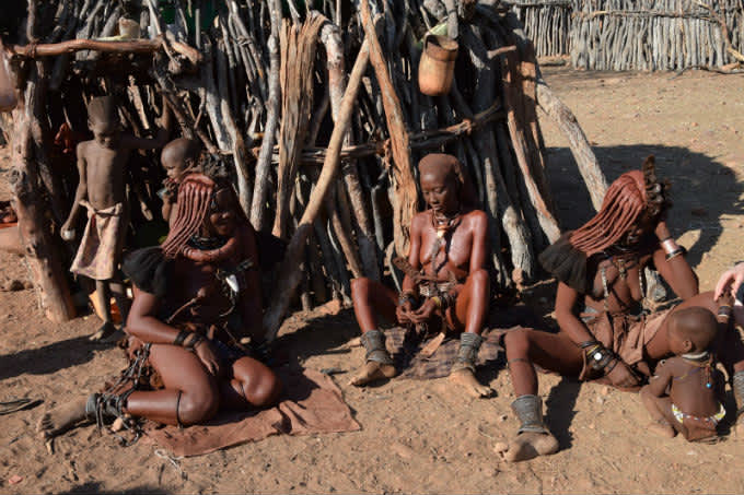 Visitando la tribu de los Himbas en Namibia