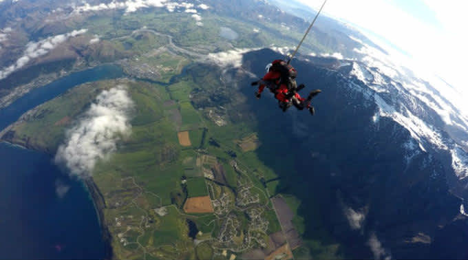 Nueva Zelanda desde el aire: ¡Mi primera vez en paracaídas!