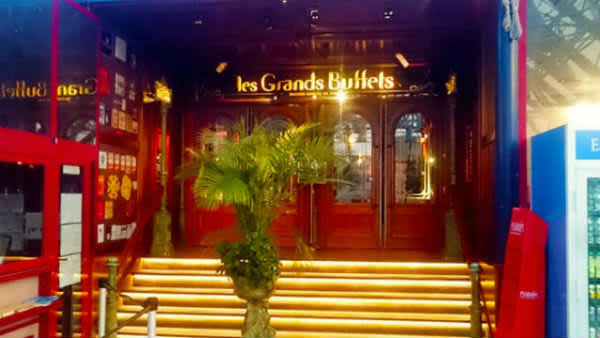 Les Grands Buffets: un paraíso gastronómico en Narbona