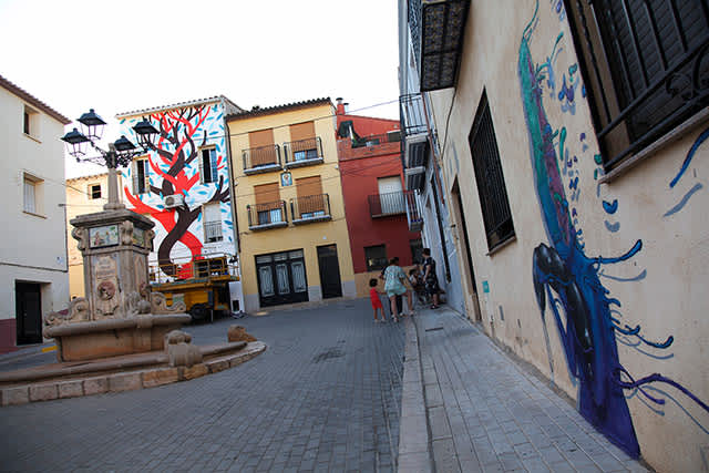 Fanzara, descubriendo códigos QR en la capital rural del graffiti