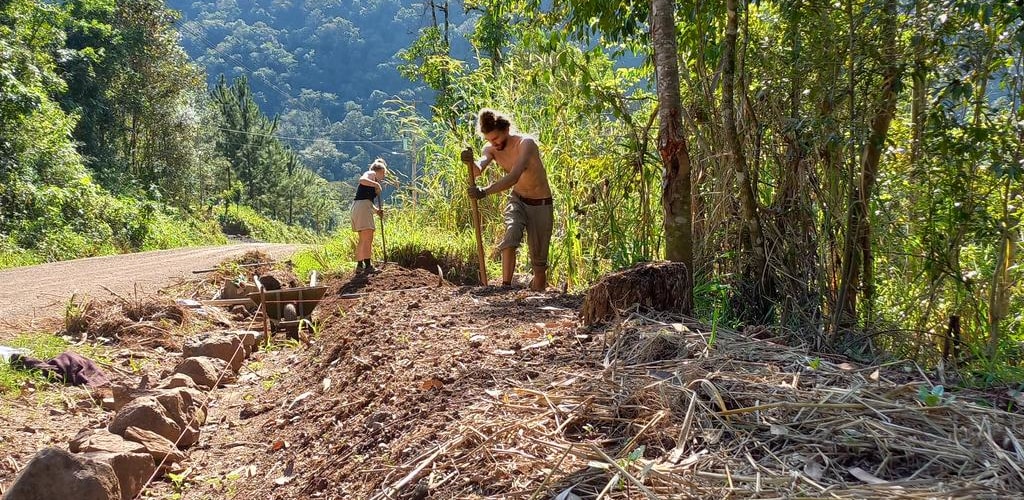 Living Off the Grid: The Importance of Preparation and Financial Planning