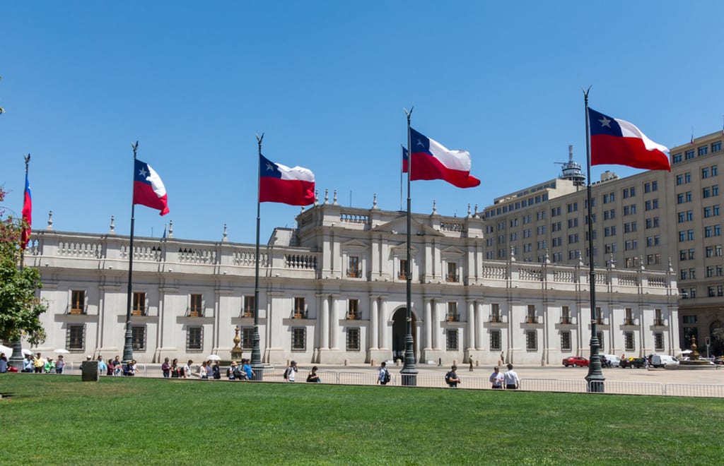 Plaza de la Moneda, Santiago, Chile