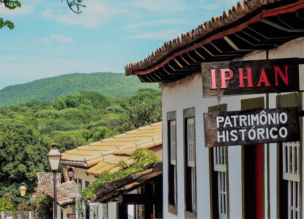 Escola De Dragões Intercâmbio No Oriente