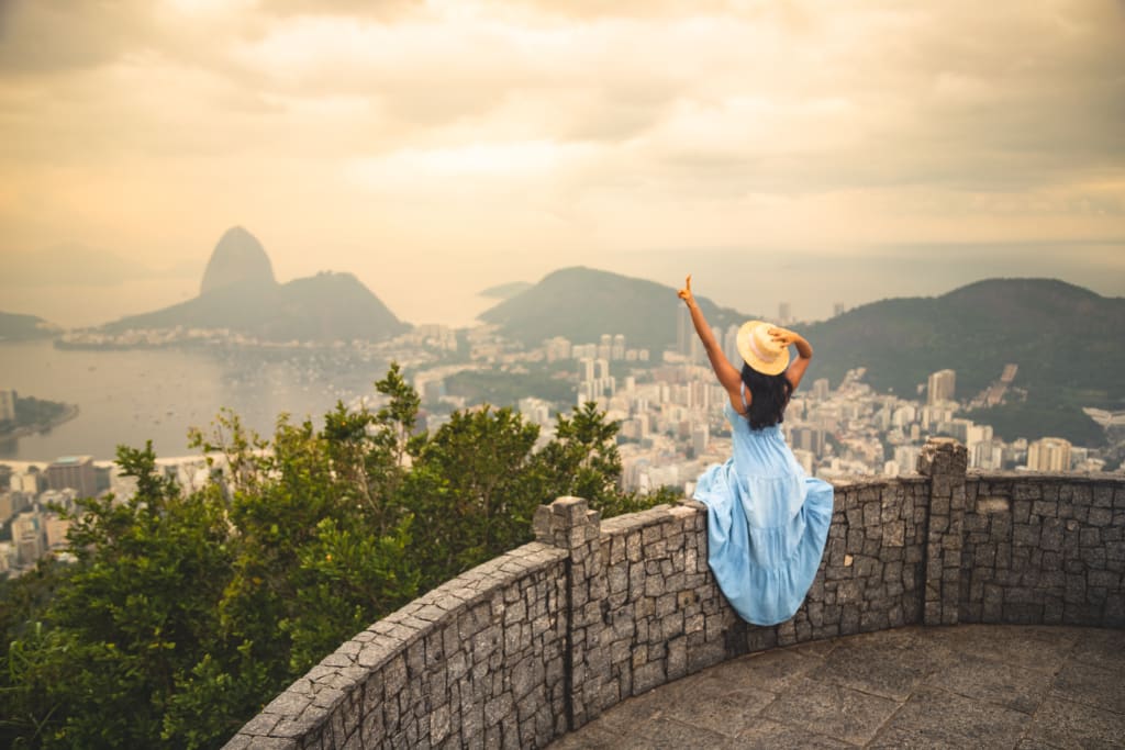 Uma dama de vermelho - BLOG MIRANTE