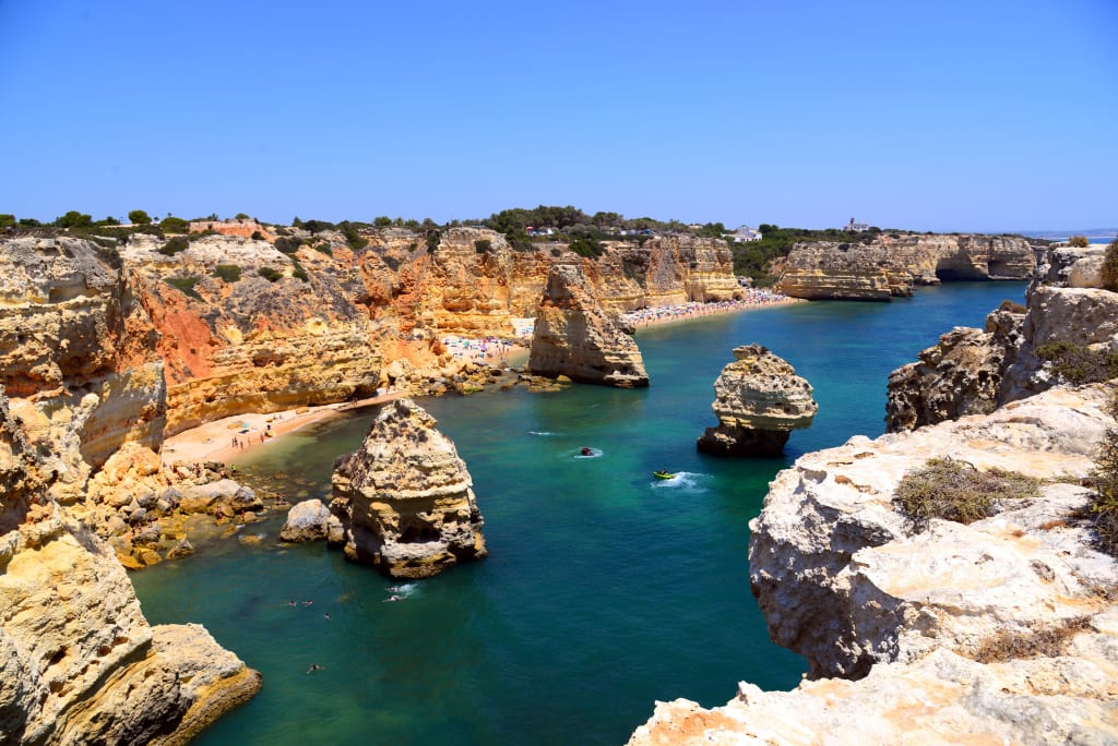 Algarve Portugal: Cidades, dicas, melhores praias - Viagens e Caminhos