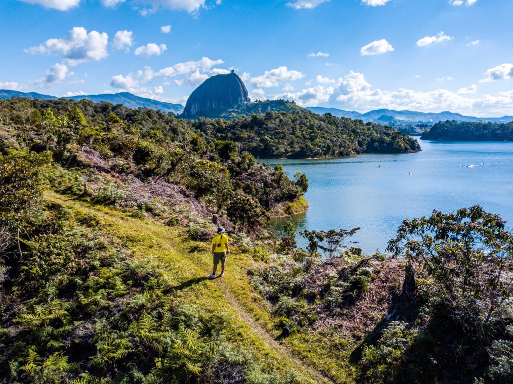 Cómo hacer una mochila para viajar?: 10 consejos para mochileros - SKY  Airline