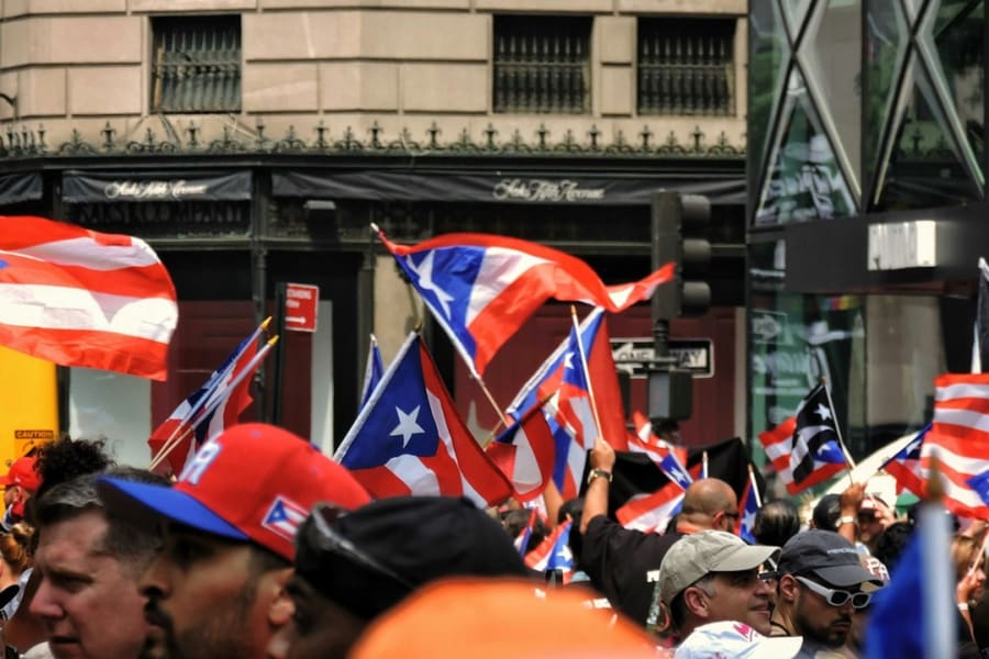 Puerto Rico: language and other cultural facts