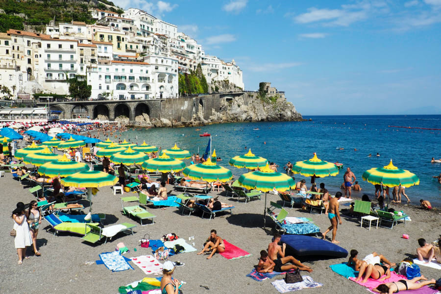 6 casas de praia dos sonhos para aproveitar o verão no Brasil