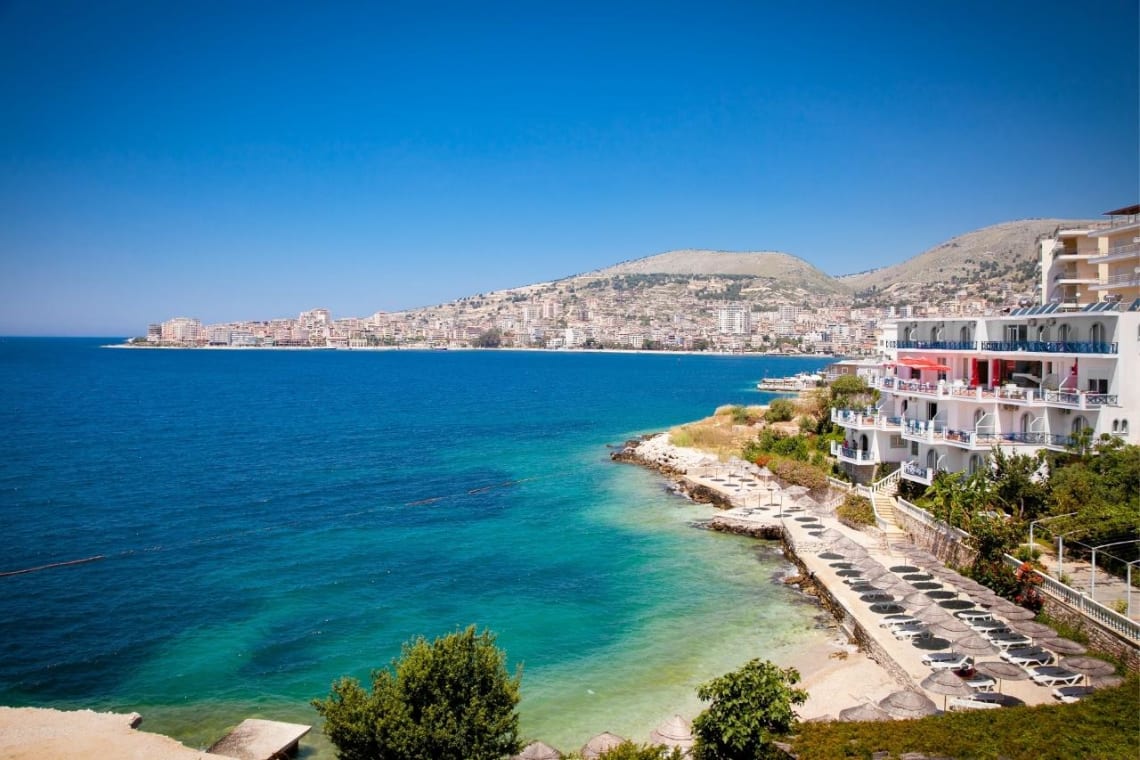Sarandë, una de las mejores playas de Albania