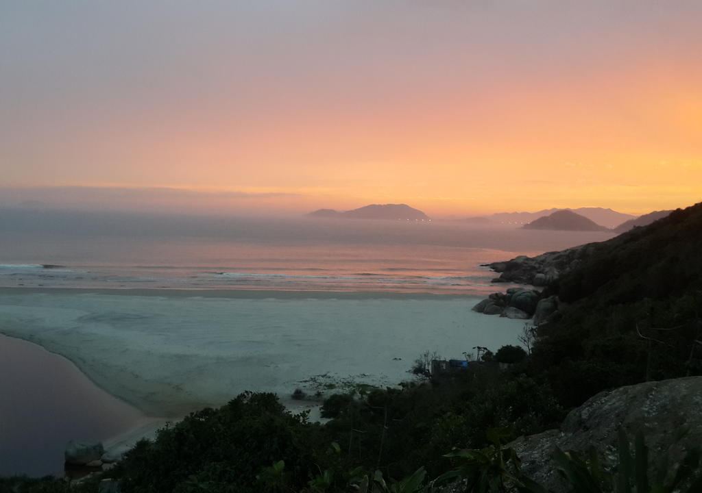 Praia dos Naufragados, Brazil