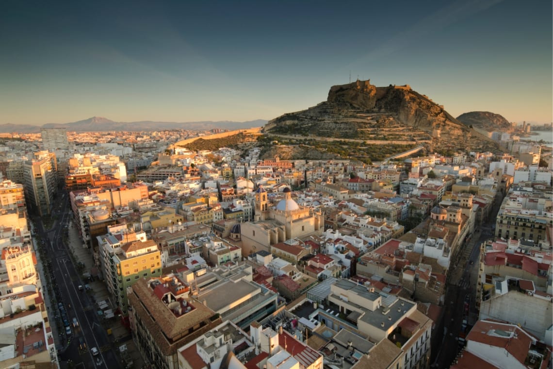 Vista aérea de la ciudad de Alicante