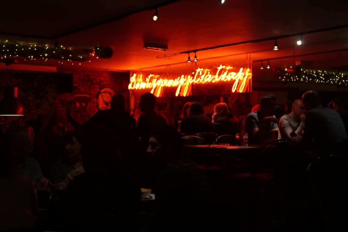 Viagem para Inglaterra:   bares de Manchester