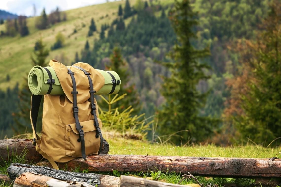 Mochila no apta para viaje largo: no tiene buenos agarres, ni acolchados, ni compartimientos