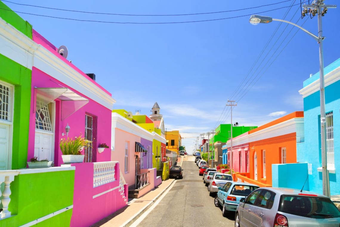 Things to do in Cape Town: colorful houses at Bo-Kaap neighborhood