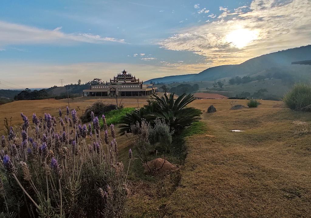 buddhist retreat in Brazil