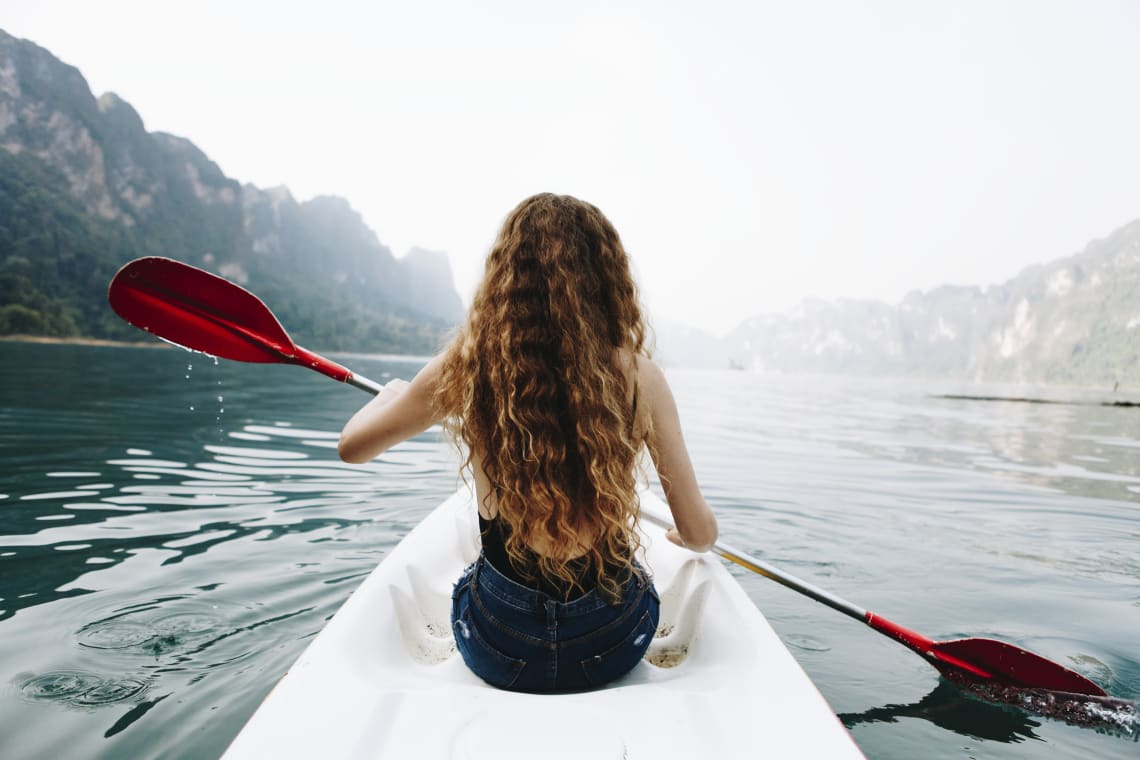 How to enjoy yourself and have fun while traveling alone