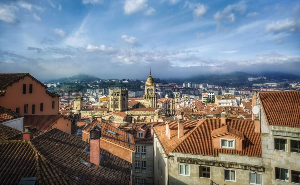 Vista desde lo alto de Ourense, en Galicia