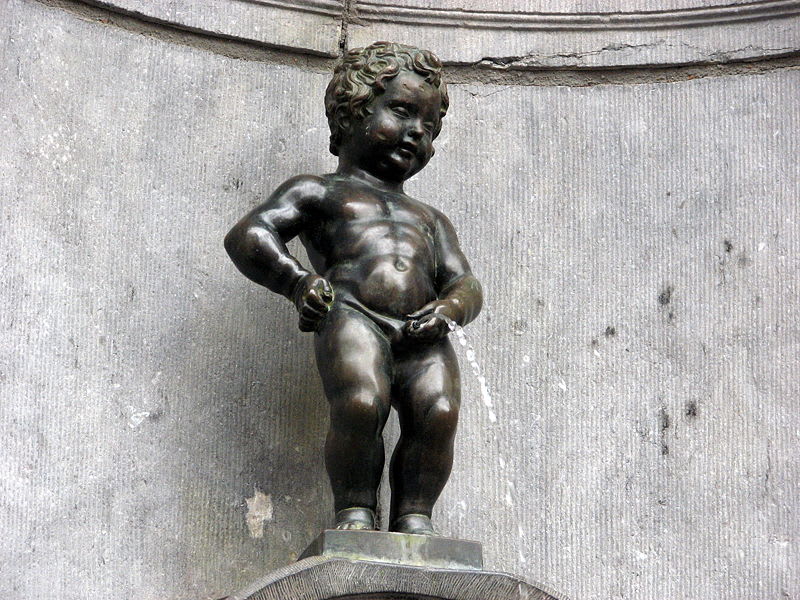 Places to visit in Brussels: Manneken Pis